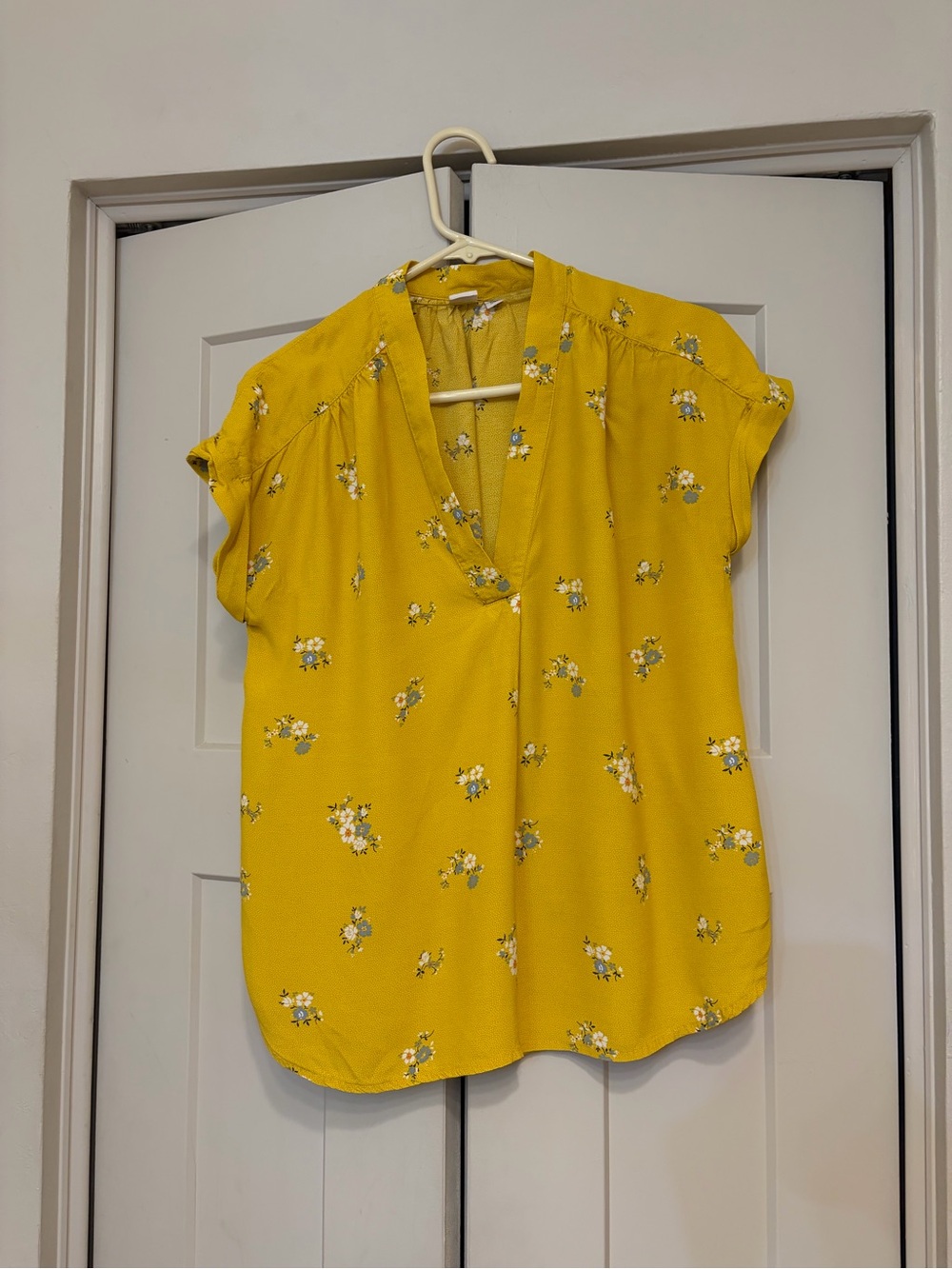 Gap blouse
